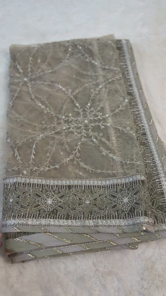 Original Imrozia Ready to Wear: Luxury Embroidered Net Dupatta with Scalloped Border