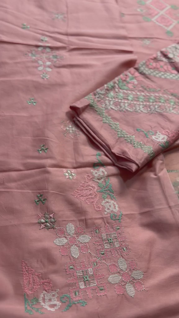 Ethnic Printed Lawn 3PC Suit – Soft & Stylish